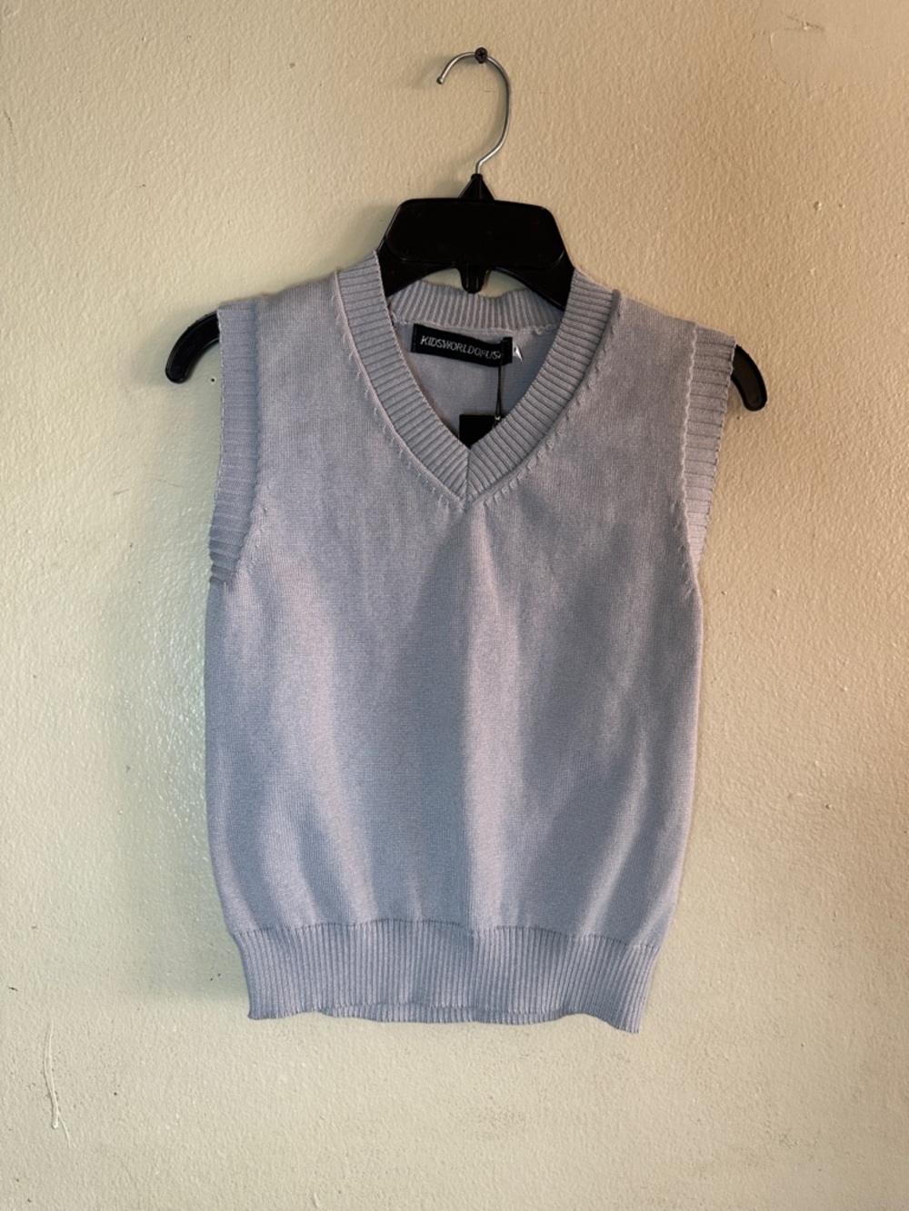 Boys knit size 7 V-Neck Sweater Vest gray dress up vest, going out,church
